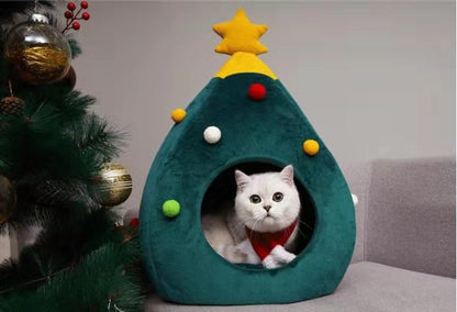 Christmas Cozy Pet House